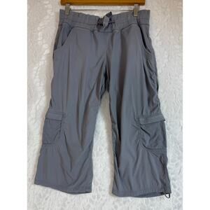 Lululemon Dance Studio Crop II Gray Micro Pin Stripe Yoga Pants *Flaw* *Size 6*